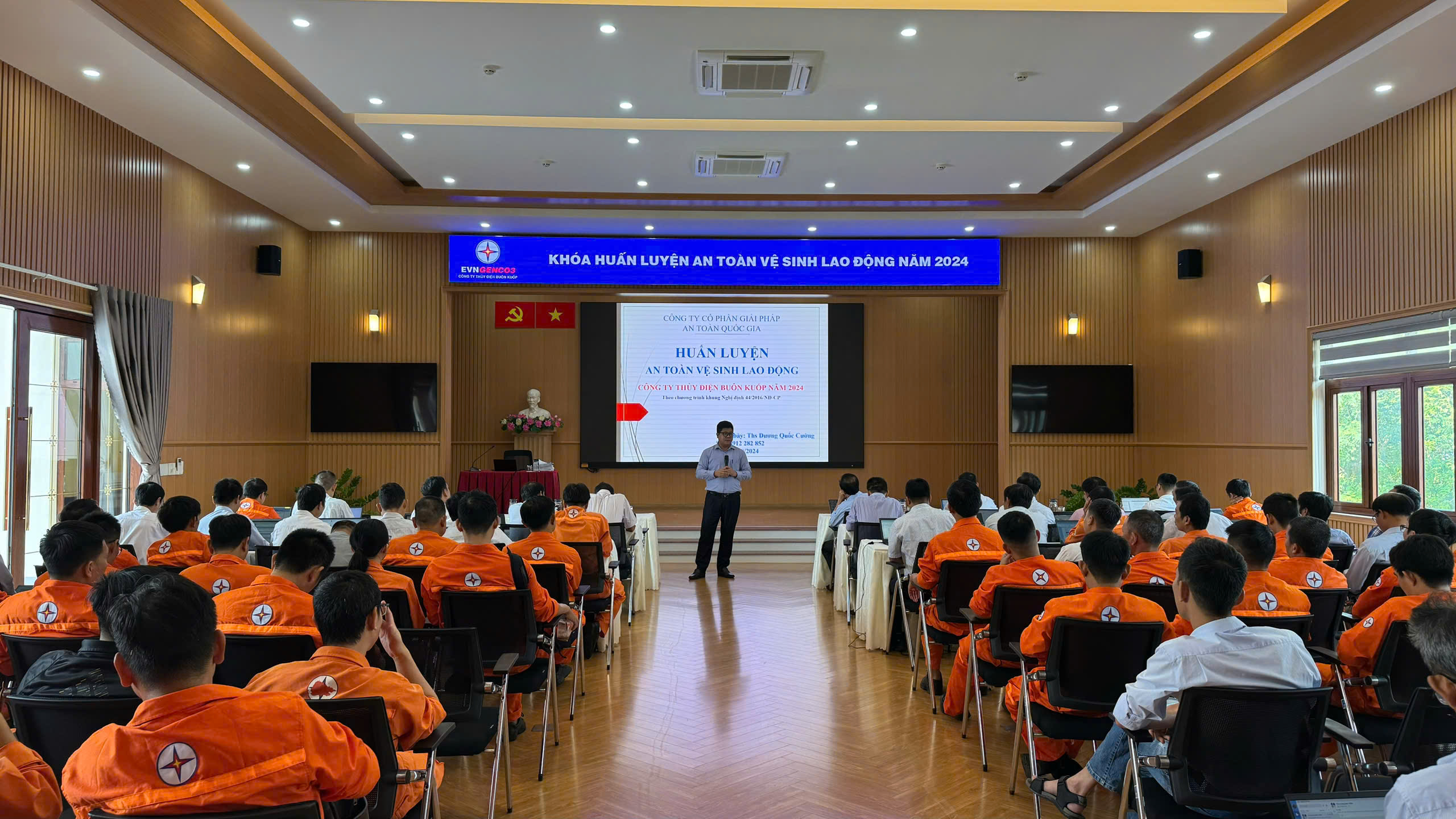 HUẤN LUYỆN AN TOÀN VỆ SINH LAO ĐỘNG TẠI CÔNG TY THỦY ĐIỆN BUÔN KUỐP