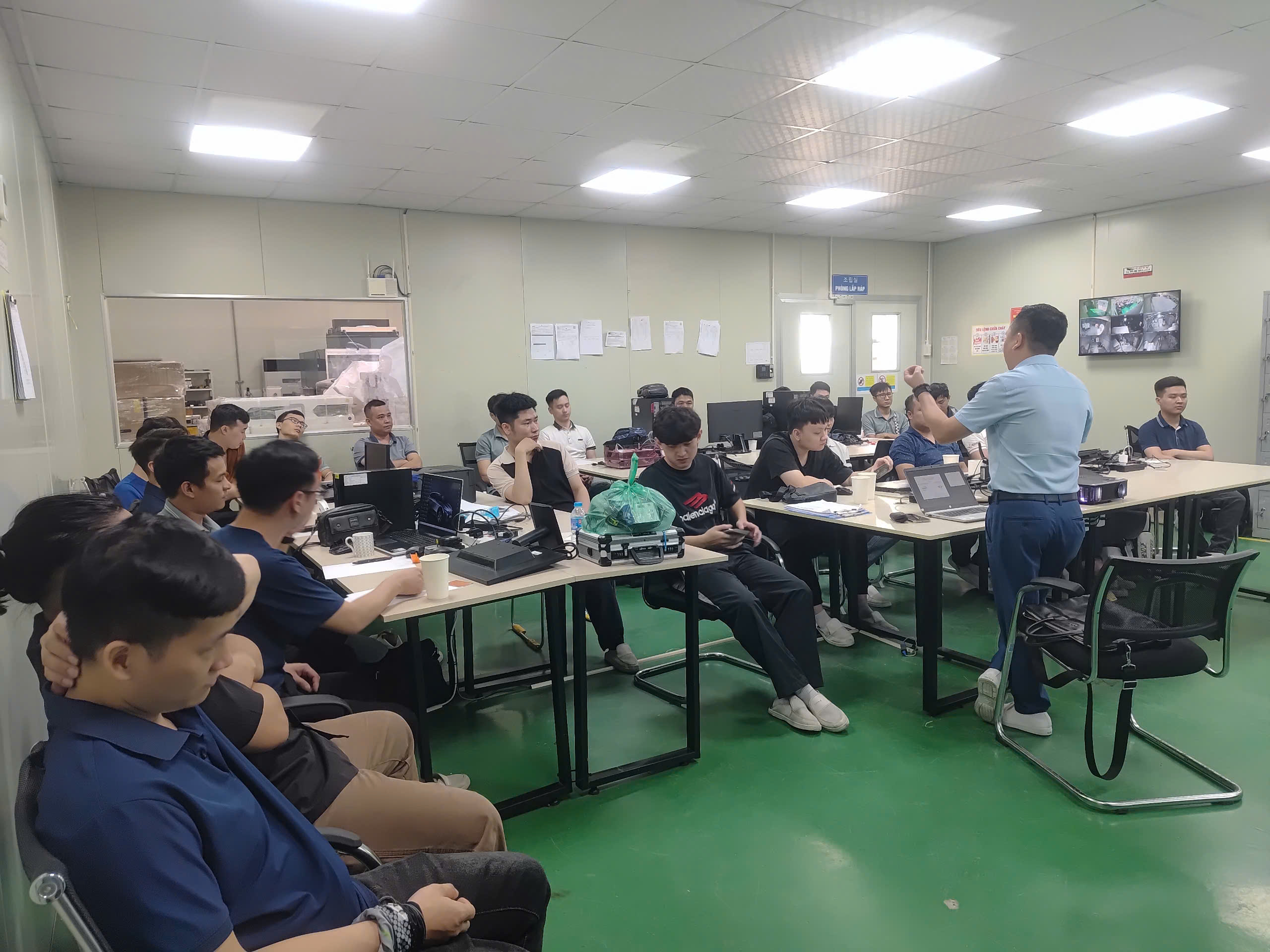 HUẤN LUYỆN AN TOÀN, VỆ SINH LAO ĐỘNG TẠI CÔNG TY TNHH KOVIFA VINA