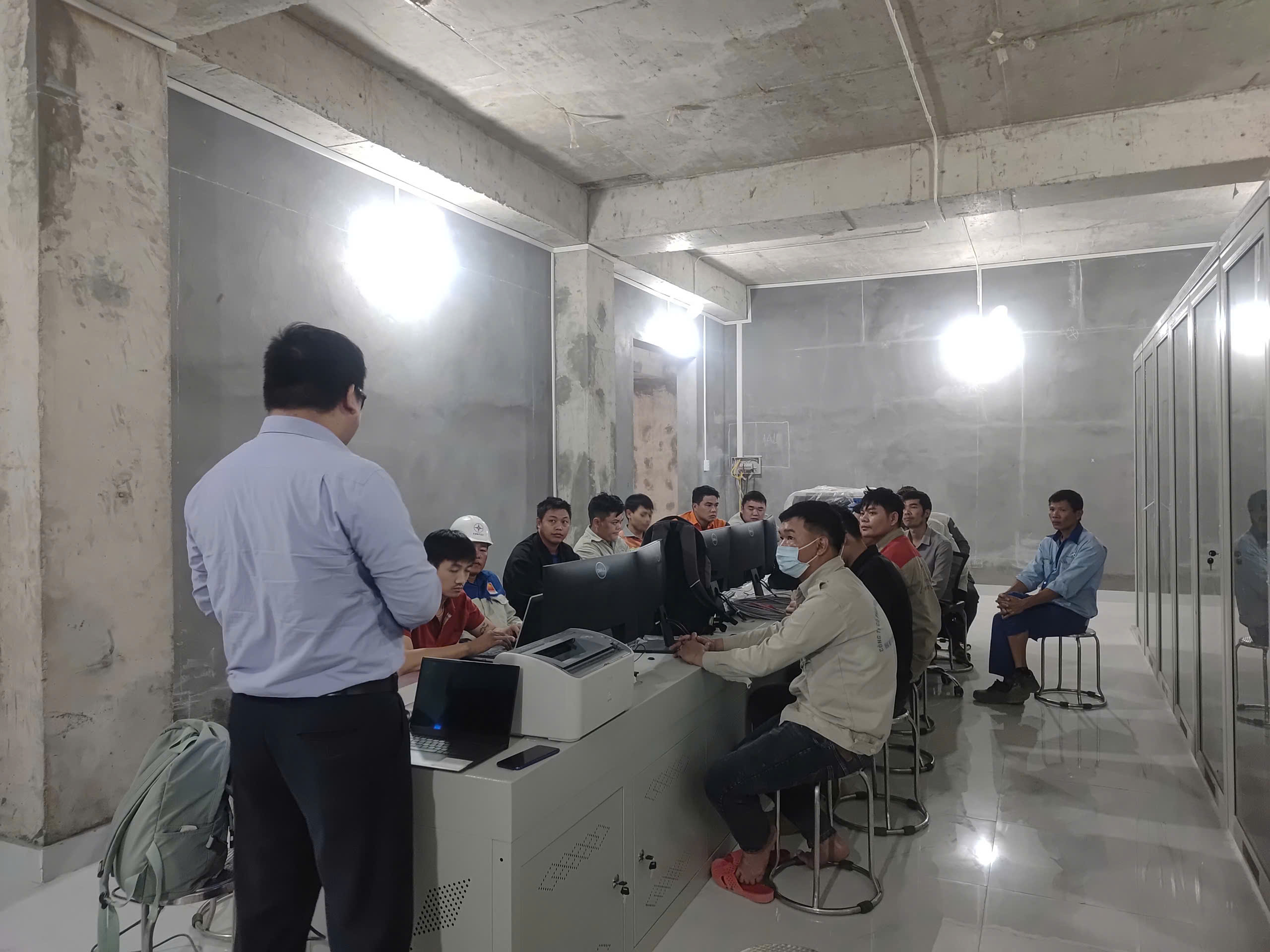 HUẤN LUYỆN AN TOÀN, VỆ SINH LAO ĐỘNG TẠI CÔNG TY TNHH BÌNH MINH LAI CHÂU